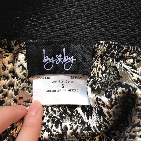 Gold Metallic Abstract Skirt - Picture 7 of 8